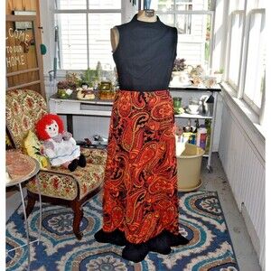 Vintage 70s Maxi Hostess Dress Sleeveless Red Black Tribal Print Ruffle Hem Med